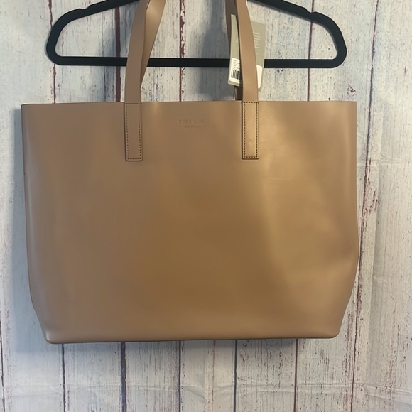 SOLD- NWT Everlane the Day Market Tote in light Taupe - Picture 7 of 12